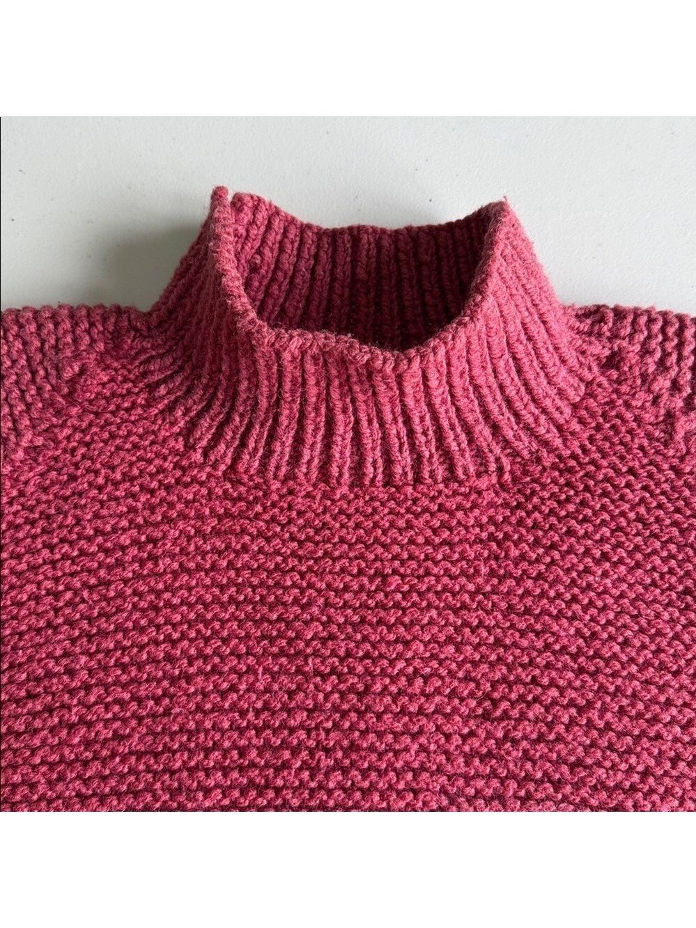 Hand-Knit Wool Sweater Raspberry Pink - Picture 7 of 14